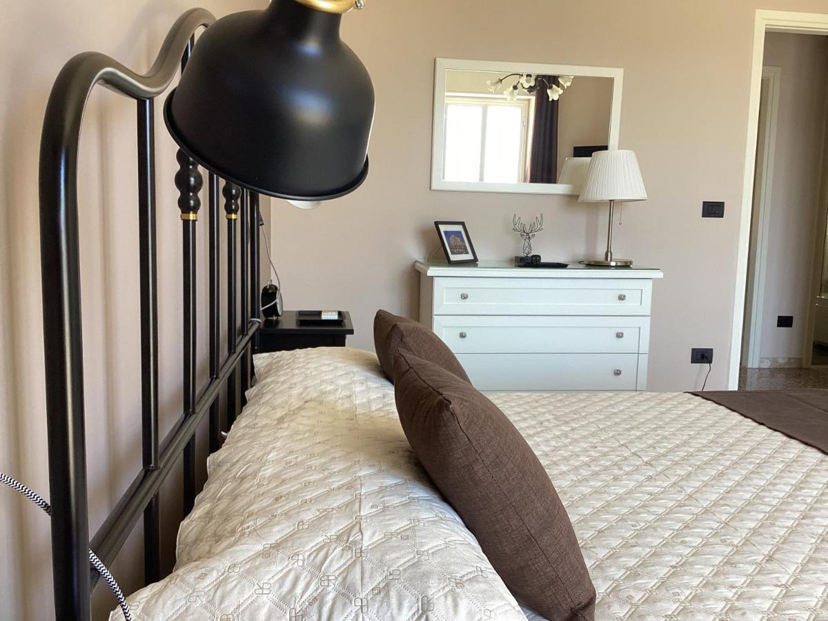 Alicea Apartment In Siracusa Syracuse Bagian luar foto